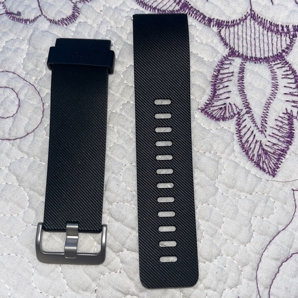 FitBit Iconic Straps Sz Large - Picture 1 of 1